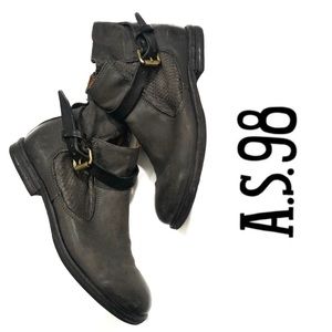 imperial distressed ankle boot